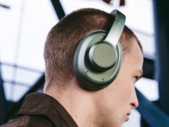 Le nouveau casque Clam Ace 2 de Fresh 'n Rebel (photo) est disponible en 6 coloris différents. (Source : Fresh 'n Rebel)