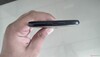 ZenFone Max (M2) - Bordure inférieure avec port micro USB, grille de haut-parleur, et micro.