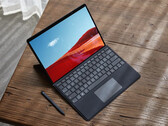 Microsoft a annoncé le lancement de Surface Pro X le 2 octobre 2019. (Source de l'image : Microsoft)