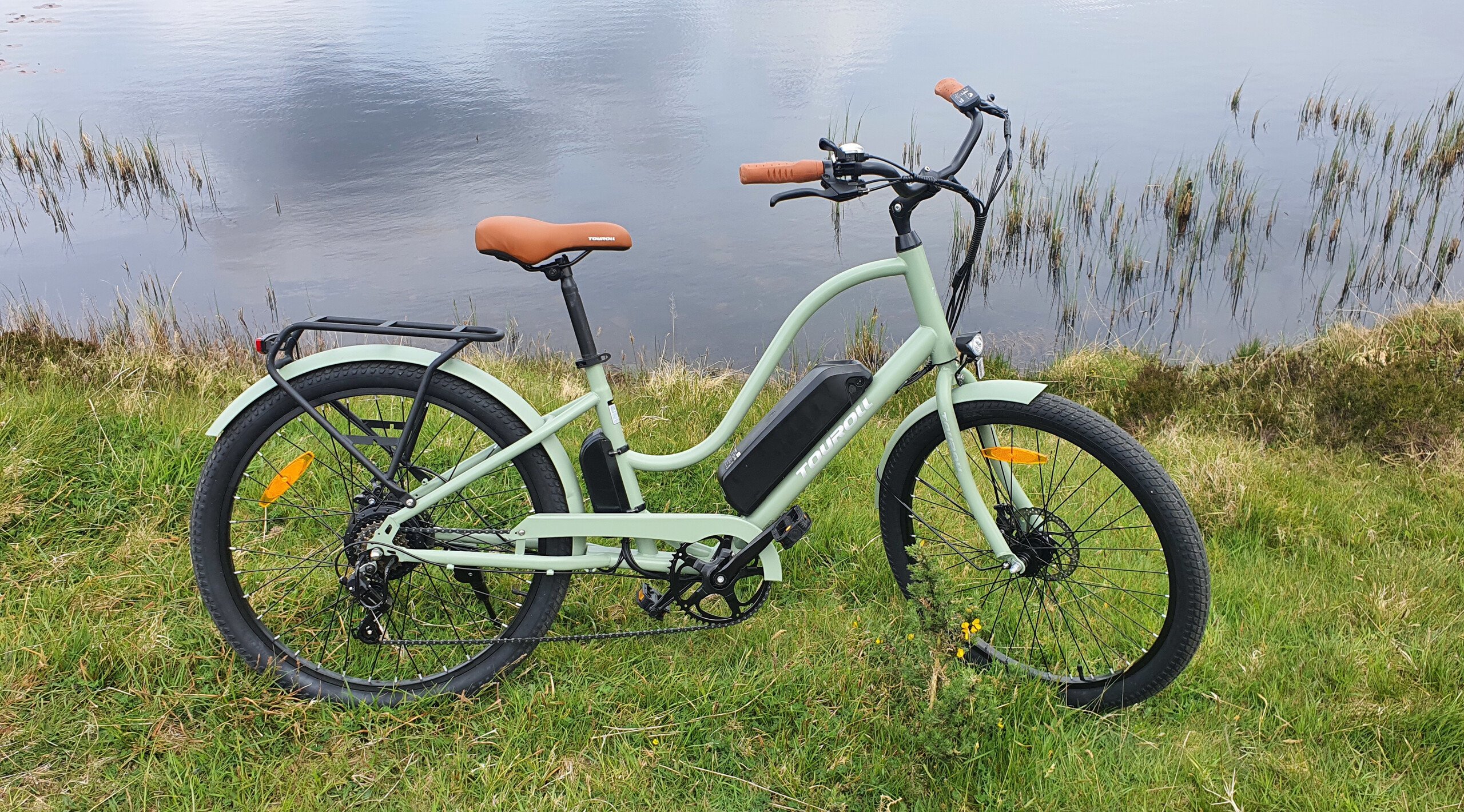 Un vélo électrique élégant et très abordable avec une autonomie décente - Touroll B2 à l'essai