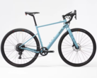 Decathlon a dévoilé trois nouveaux vélos de gravier électriques Van Rysel, dont le E-GRVL AF X35 (ci-dessus). (Source de l'image : Decathlon)