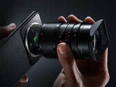 Le Xiaomi 17 Ultra pourrait ressembler à un appareil photo reflex numérique. Photo : concept 12S Ultra. (Source de l'image : Xiaomi)