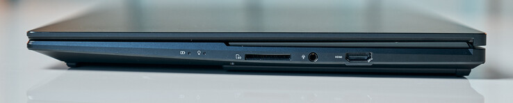Lecteur de carte SD, prise casque 3,5 mm, HDMI 2.1