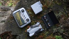 DJI Mini 5 Pro : Des vidéos de déballage et de vol sont déjà en ligne. Il est également disponible chez les détaillants. (Image source : djicyprus)