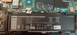 Le Dell G5 15 5500 est équipé d'une batterie de 51 Wh