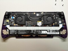 L'Intel Arc G3 Extreme est rapide, mais il est également coûteux et pas particulièrement économe en énergie.