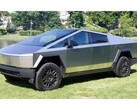 SpaceX et xAI achètent des Cybertrucks Tesla, apparemment pour électrifier leur flotte, mais les critiques pensent qu'il s'agit d'un moyen d'augmenter les ventes. (Source de l'image : Wikipedia)