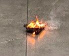 Une personne a signalé que le site Galaxy S24 était en feu.