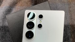 Selon un détaillant finlandais, il n'y aura plus de version 128 Go du modèle de base Galaxy S26. (Source de l'image : @SaudiAndroid, édité)