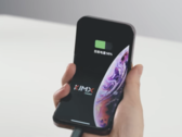 Le Apple iPhone 'V' combine des composants de plusieurs modèles pliables à clapet. (Image source : Bilibili)