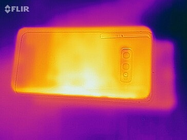 Samsung Galaxy S10e - Relevé thermique à l'arrière de l'appareil en cas de sollicitations.