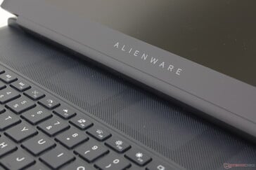 Plus de grilles d'aération au-dessus du clavier