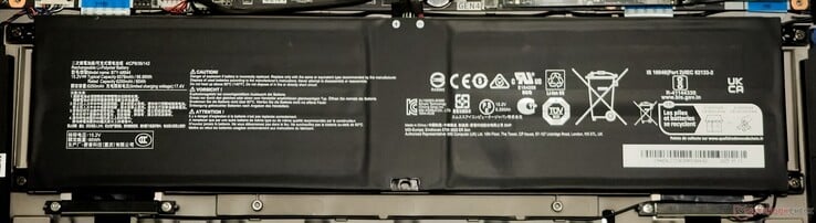 La batterie de 99,9 Whr ne dure pas longtemps