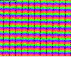 Sous-pixels légèrement granuleux