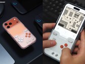 Étui « flip-to-play » GameBaby Transparent Edition en édition limitée pour iPhone 17 Pro Max