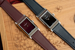 Le Kiwame Tokyo Yane est disponible en noir et en marron.