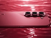 Le Tecno Camon Slim 5G n’est que légèrement plus épais que l’iPhone Air, mais il dispose d’une batterie dont la capacité est presque deux fois supérieure.