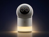 La Smart Camera 5 Pro de Xiaomi permet d'enregistrer en 4K et en couleur 24 heures sur 24.