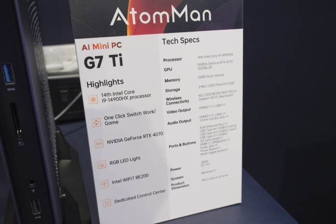 Le Minisforum AtomMan G7 Ti présente une liste impressionnante de spécifications. (Source : PC Watch)