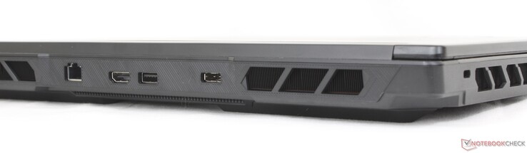 Arrière : RJ-45 (2,5 Gbps), HDMI 2.1, USB-A 3.2 Gen. 2, adaptateur CA