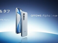 Le Fujitsu Arrows Alpha F-51F est doté d&#039;un écran OLED de 144 Hz (Source de l&#039;image : Fujitsu)