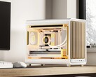 Le Jonsbo D33 est disponible avec une façade en bois en option.