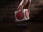 Le Retro Cube 2 Speaker - N Edition est compatible avec la recharge sans fil.