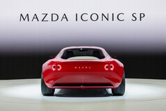 Les feux arrière du concept Mazda Iconic SP sont parmi les plus originaux du Japan Mobility Show 2023. (Source de l'image : Mazda)