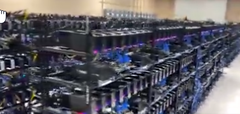 Près d'un quart de la ferme de Davidson semble être constituée de cartes GeForce RTX 3070 Founders Edition provenant directement de NVIDIA (Image source : @jaxson_davidson)