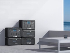 Le système AC500 &amp;amp; B300S de Bluetti est modulaire, chaque AC500 pouvant accueillir jusqu&#039;à six batteries. (Image source : Bluetti)