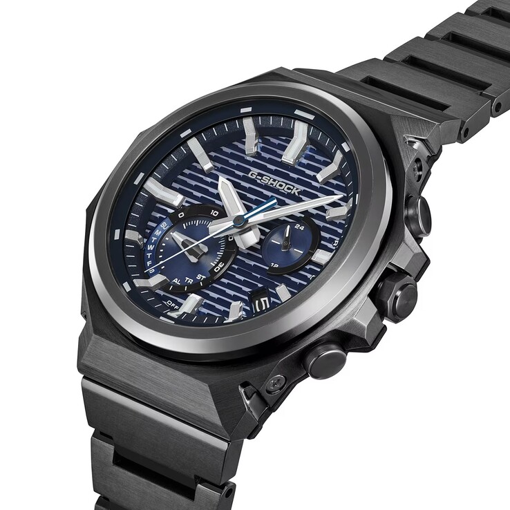 La GST-B1000BD-2A associe un cadran bleu texturé à un boîtier et un bracelet en acier inoxydable plaqué d'ions foncés.