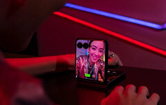 On ne sait pas encore à quoi ressemblera le Razr 50s, Razr 50 Ultra en photo. (Source de l'image : Motorola)