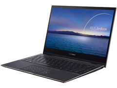 Tout un tas d'ordinateurs portables Asus ZenBook et VivoBook sont maintenant livrés avec des processeurs Intel Tiger Lake de 11e génération (Source de l'image : Newegg)