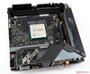 Asus ROG Strix X570-I Gaming avec AMD Ryzen 7 5700G