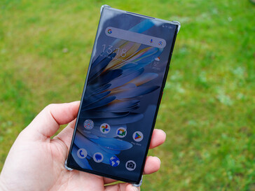 Nubia Z60 Ultra en extérieur