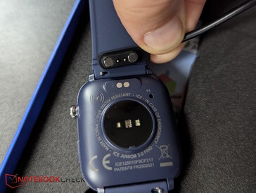 Capteurs, indice de protection IP68 et câble de chargement magnétique