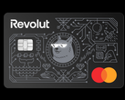 La carte Mastercard Revolut équipée de LED. Les yeux s'allument lors du paiement.
