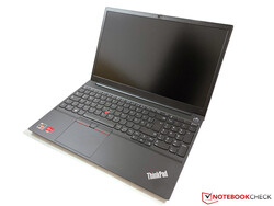 Revue du ThinkPad E15 Gen.2 de Lenovo. Appareil fourni avec l'aimable autorisation de : Campuspoint