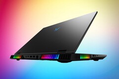 Medion a équipé l'Erazer Beast 18 X1 d'un éclairage RGB flashy (Source de l'image : Medion, édité)