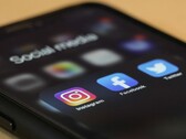 Les législateurs du Texas se rapprochent d'une interdiction générale des médias sociaux pour les moins de 18 ans (Image source : dole777, Unsplash)