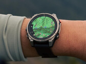 La Fenix 8 Pro offre des options de navigation cartographique intégrées. (Source de l'image : Garmin)