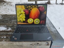 Lenovo ThinkPad T16 G1 AMD, unité de test fournie par campuspoint