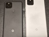La fuite a partagé une image du pixel 4a 5G et du pixel 5 de Google (Source de l'image : 9to5Google)