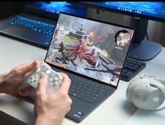 Dell a réintroduit les ordinateurs portables multimédias XPS 14 et XPS 16 au CES 2026. (Source de l'image : Alex Waetzel sur YouTube)