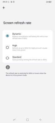 modes d'affichage 60 Hz et 90 Hz. (Source de l'image : Sergey Tarasov - Notebookcheck)