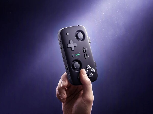 La Jsaux Voidjoy Skylark S1 Pro est une manette compacte qui tient dans votre poche.