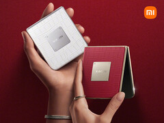 Le Mix Flip 2 Diamond Limited Edition est disponible en rouge cerise et en blanc glacier. (Source de l&#039;image : Xiaomi)