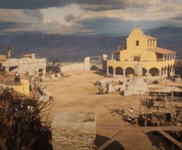 Vue en jeu de Chuparosa, la ville mexicaine recréée dans le mod Nuevo Paraíso - The Forgotten Frontier pour Red Dead Redemption 2 (Source d'image : Rixus via YouTube)