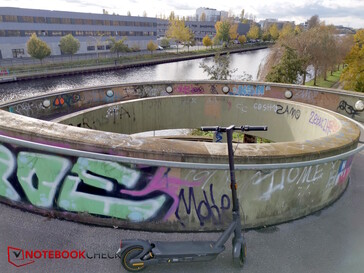 Montée raide sur un pont