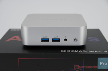 Geekom A5 Pro 2026 - Connexions en façade